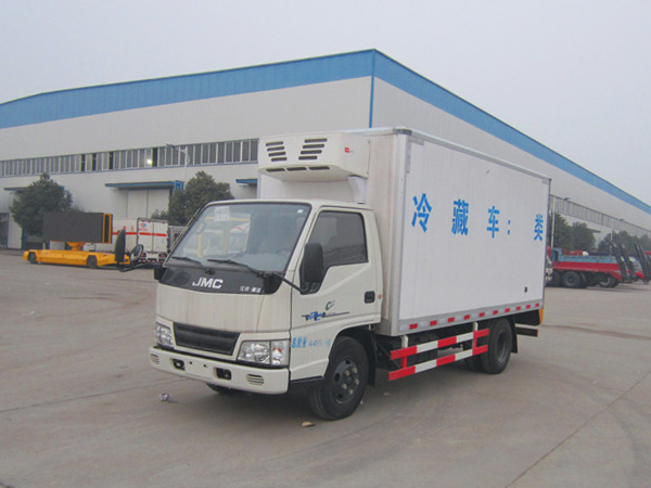冷藏車